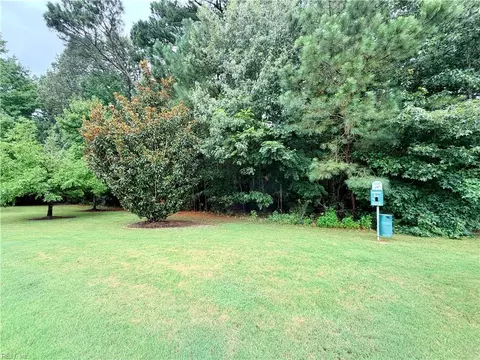 Exterior - 29 Frazier Ct, Hampton, VA 23666 photo 4 of 4