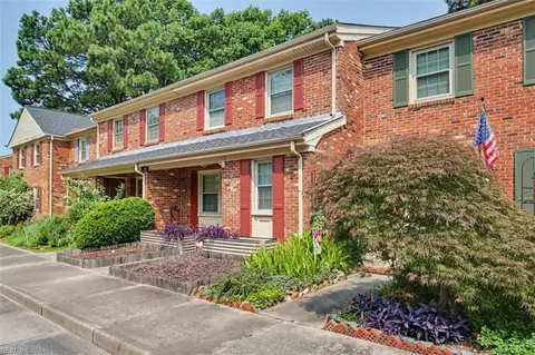 231 Bailiff Ct, Newport News, VA 23608