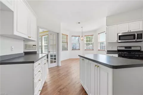 Kitchen - 807 Gresham Way, Chesapeake, VA 23323 photo 1 of 5