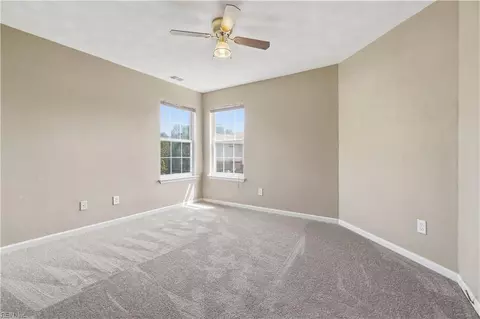 Bedroom - 807 Gresham Way, Chesapeake, VA 23323 photo 2 of 8