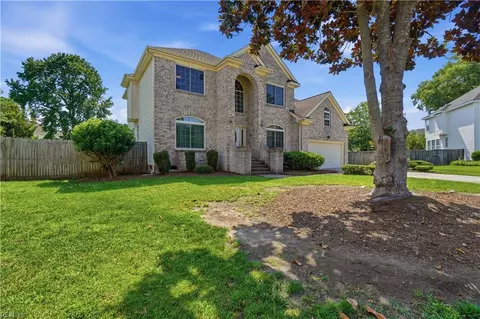 Exterior - 807 Gresham Way, Chesapeake, VA 23323 photo 3 of 6