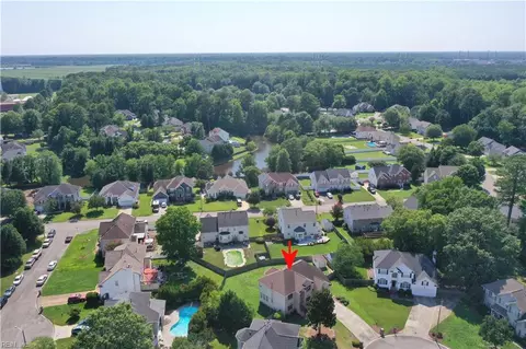 View/Area - 807 Gresham Way, Chesapeake, VA 23323 photo 3 of 3