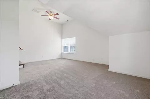 Living - 807 Gresham Way, Chesapeake, VA 23323 photo 5 of 5