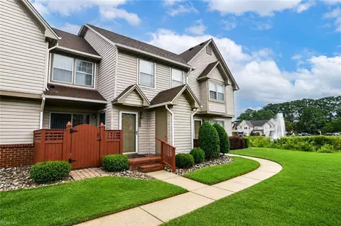 3827 Rivanna River Rch Reach, Portsmouth, VA 23703