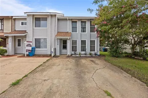 3636 Chimney Creek Dr, Virginia Beach, VA 23462