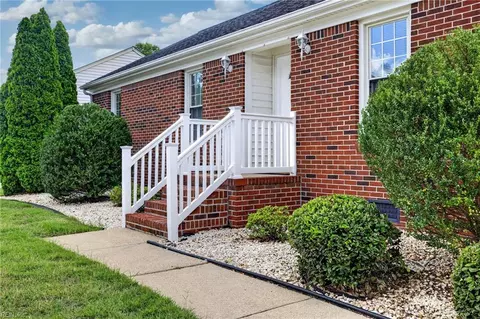 1024 Weeping Willow Dr, Chesapeake, VA 23322