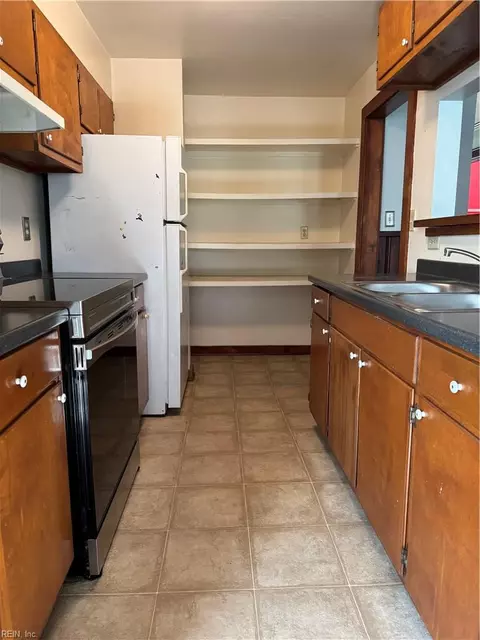 Kitchen - 19 Bonita Dr, Hampton, VA 23664 photo 1 of 1