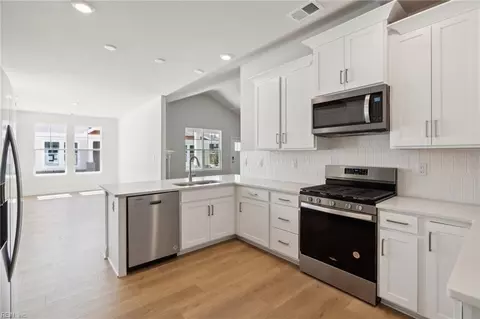 Kitchen - 2205 Edwin Dr, Chesapeake, VA 23322 photo 2 of 2