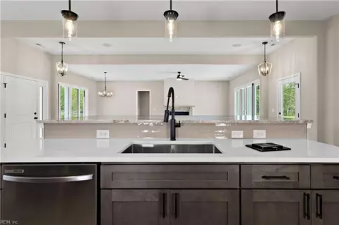 Kitchen - 283 Lawnes Neck Dr, Smithfield, VA 23430 photo 2 of 2