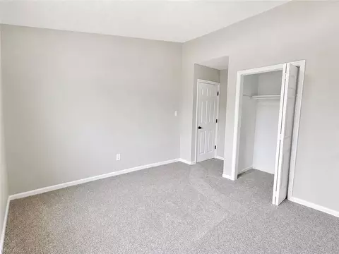 Bedroom - 20 Cantamar Ct, Hampton, VA 23664 photo 8 of 11