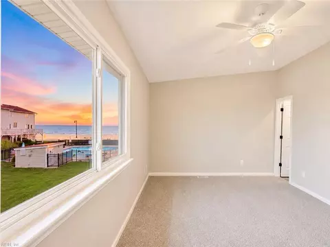 Bedroom - 20 Cantamar Ct, Hampton, VA 23664 photo 1 of 11