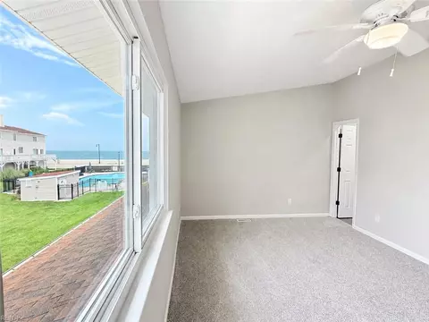 Bedroom - 20 Cantamar Ct, Hampton, VA 23664 photo 3 of 11