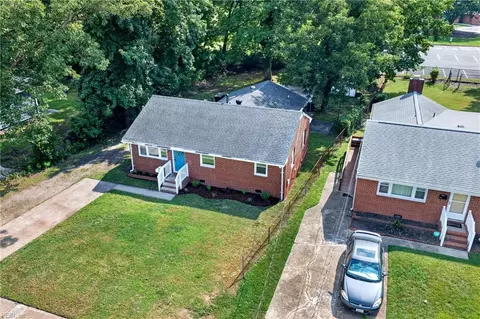 View/Area - 647 Bell St, Hampton, VA 23661 photo 1 of 6