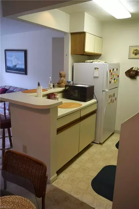 Kitchen - 13 Davenport Ct #2, Hampton, VA 23666 photo 1 of 3