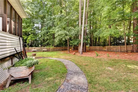 Exterior - 3909 Pine Bluff Ct, Williamsburg, VA 23188 photo 14 of 17