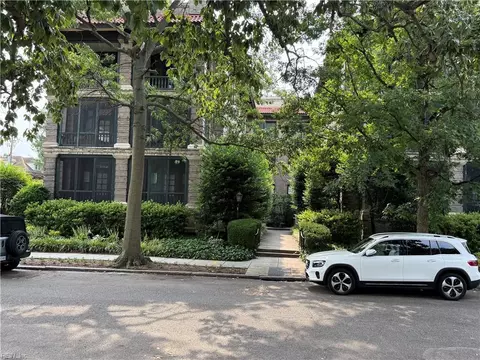 812 Stockley Gdns #6, Norfolk, VA 23507