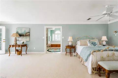 Bedroom - 821 N First St, Hampton, VA 23664 photo 5 of 7