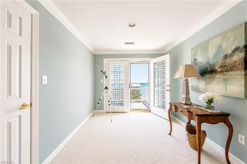 Entry Way - 821 N First St, Hampton, VA 23664 photo 3 of 3