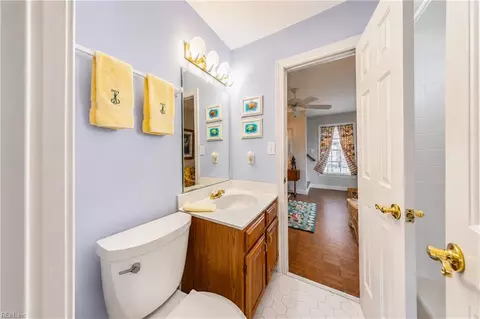 Bath - 821 N First St, Hampton, VA 23664 photo 2 of 5