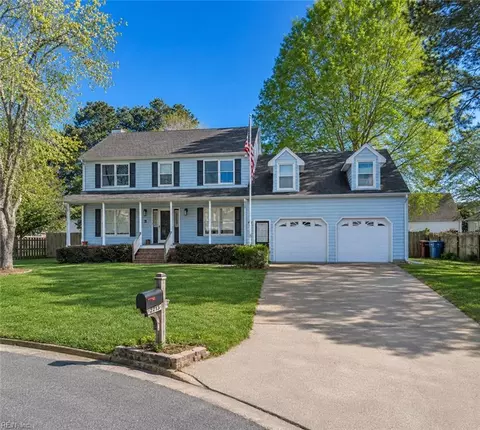 805 Amanda Ct, Chesapeake, VA 23322