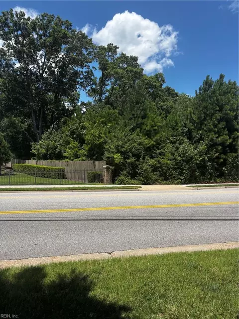 175 Pine Chapel Rd, Hampton, VA 23666 photo 4