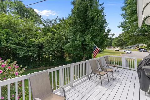 Exterior - 101 Priest Ct, Hampton, VA 23669 photo 2 of 8