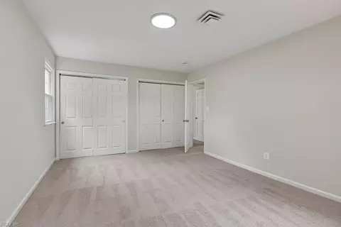 Bedroom - 403 Dunham Massie Dr, Hampton, VA 23669 photo 2 of 10
