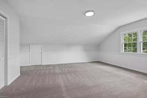 Bedroom - 403 Dunham Massie Dr, Hampton, VA 23669 photo 10 of 10