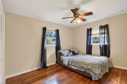 Bedroom - 105 Marcella Rd, Hampton, VA 23666 photo 1 of 4