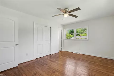 Bedroom - 319 Pasture Ln, Hampton, VA 23663 photo 2 of 6