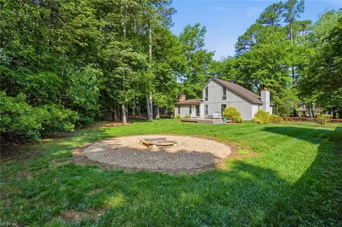 Exterior - 7740 Waters Edge Ln, Gloucester Point, VA 23062 photo 7 of 7