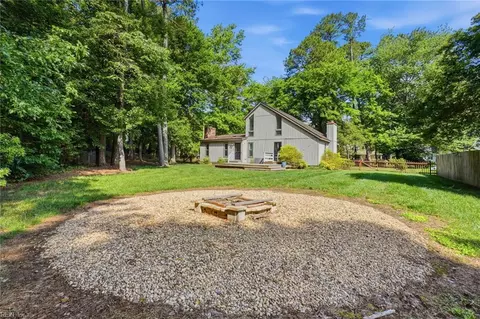 Exterior - 7740 Waters Edge Ln, Gloucester Point, VA 23062 photo 6 of 7