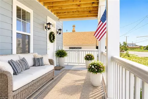 Exterior - 3123 E Ocean View Ave, Norfolk, VA 23518 photo 2 of 4