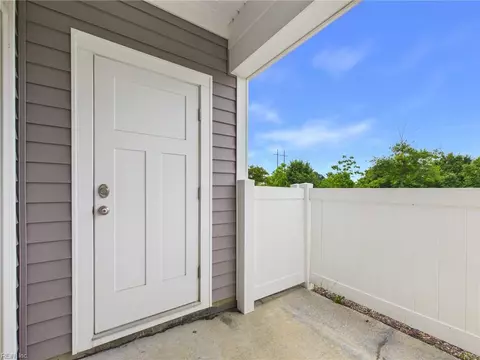 Exterior - 1111 Celia Ct, Hampton, VA 23666 photo 4 of 6