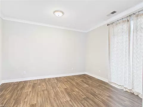 Living - 1111 Celia Ct, Hampton, VA 23666 photo 8 of 12