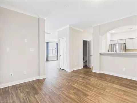 Living - 1111 Celia Ct, Hampton, VA 23666 photo 12 of 12