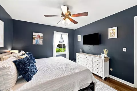Bedroom - 2953 E Point Dr, Chesapeake, VA 23321 photo 2 of 5