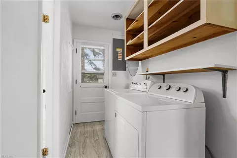 Other - 85 Tide Mill Ln, Hampton, VA 23666 photo 3 of 8