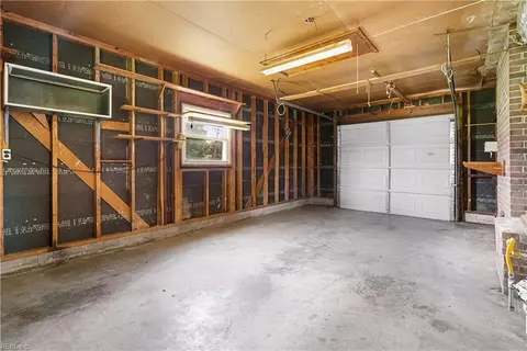 Other - 85 Tide Mill Ln, Hampton, VA 23666 photo 7 of 8