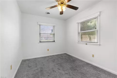 Bedroom - 85 Tide Mill Ln, Hampton, VA 23666 photo 5 of 5