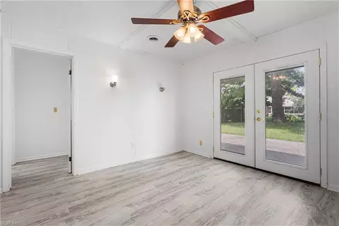 Other - 85 Tide Mill Ln, Hampton, VA 23666 photo 2 of 8