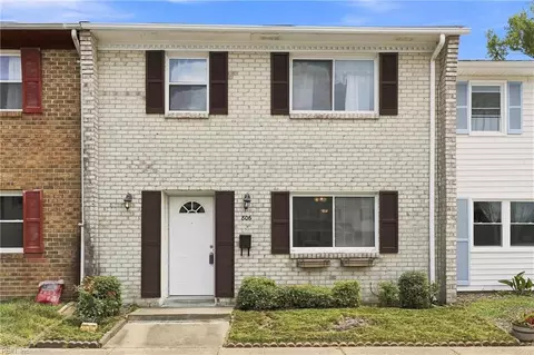 806 Saint Denis Ct, Virginia Beach, VA 23455