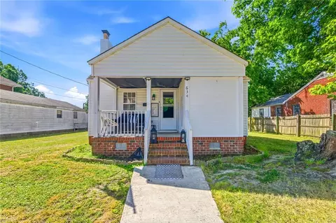 634 42nd St, Newport News, VA 23607