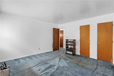 Bedroom - 13 Royston Dr, Hampton, VA 23669 photo 3 of 7