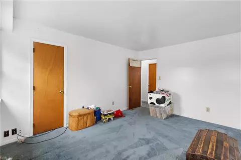 Bedroom - 13 Royston Dr, Hampton, VA 23669 photo 1 of 7