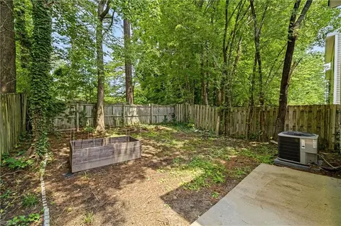Exterior - 25 Lavender Trce, Hampton, VA 23663 photo 3 of 7