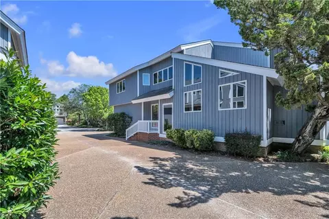 214 71st St #A, Virginia Beach, VA 23451