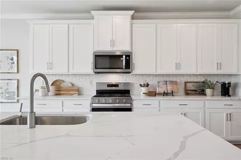 Kitchen - 321 Riverview Rd, Chesapeake, VA 23322 photo 2 of 4