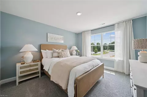Bedroom - 321 Riverview Rd, Chesapeake, VA 23322 photo 5 of 8