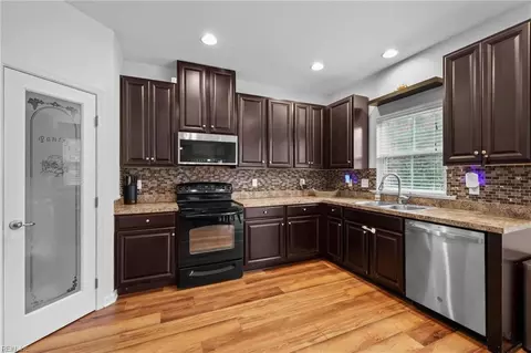 Kitchen - 3145 Codorus St, Chesapeake, VA 23323 photo 1 of 2